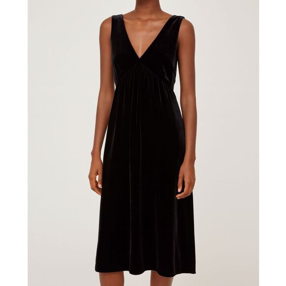 Vince Black Velvet Sleeveless Babydoll Dress V-Neck Cut Out Tie Waist Size Small - Picture 1 of 6